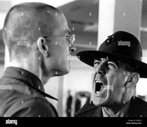 Matthew modine full metal jacket Black and White Stock Photos & Images ...