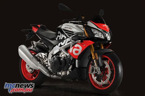 2018 Aprilia Tuono V4 1100 Factory | V4 1100 RR | MCNews.com.au