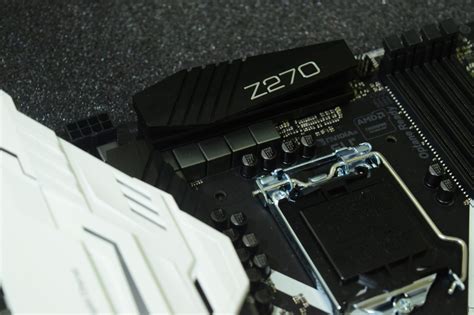 ASRock Z270 Extreme 4 LGA 1151 Motherboard Review