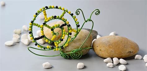 How To Make Cute Aluminum Wire Wrapped Snail With Colorful Seed Beads