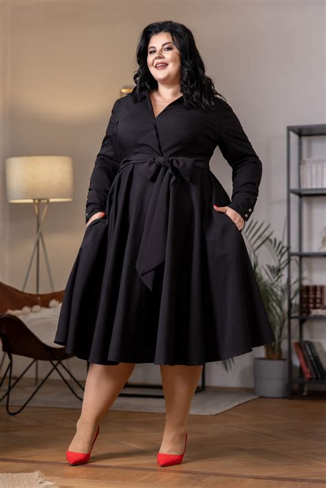 Sukienki Maskujące Brzuch Modne Sukienki Plus Size Wyszczuplające 1