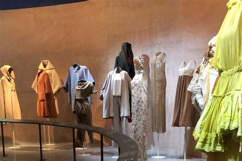 Fashion Statements Decoding Israeli Dress Exhibiting Fashion