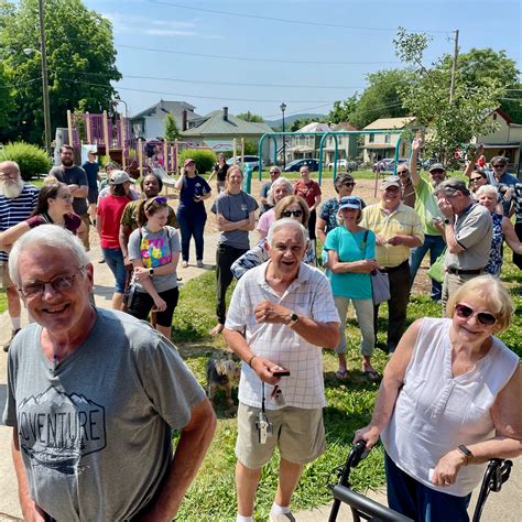 Lynchburg residents embrace their green thumbs