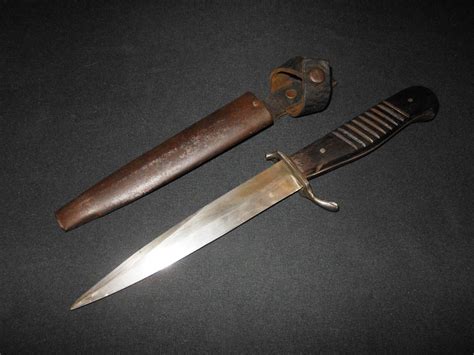 WW I / WW II German Heer Nahkampfmesser – COMBAT BOOT KNIFE / TRENCH KNIFE