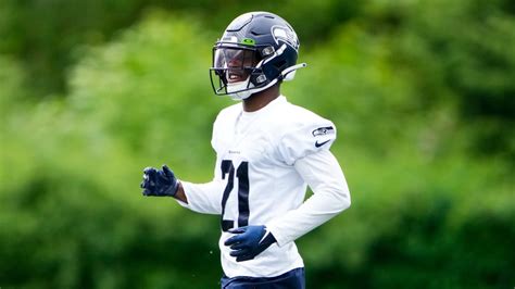 Seahawks Cb Devon Witherspoon Agree To Terms On Rookie Contract