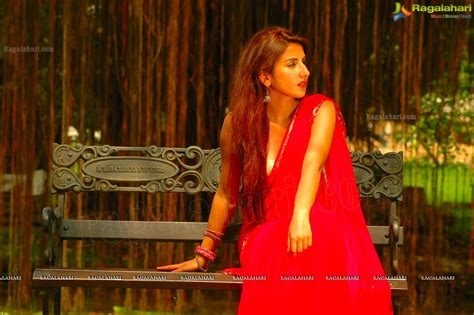 Stylish Parul Gulati Posing Hot At BeachHigh Resolution Posters Gallery Images