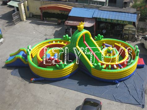 Green Commercial Inflatable Obstacle Course Tunnel Waterproof For Sport