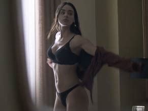 El Candidato Nude Scenes Aznude