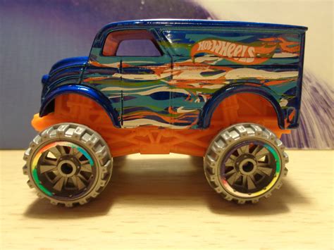 J And J Toys Hot Wheels Monster Dairy Delivery