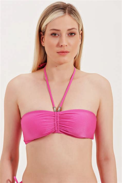 Zeki Göğüs Ortası Büzgülü Boyundan Bağlamalı Straplez Bikini Üst