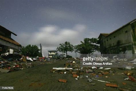 Tsunami Before And After Photos and Premium High Res Pictures - Getty Images