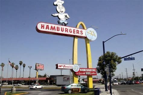 Oldest Mcdonald S Restaurant Alchetron The Free Social Encyclopedia