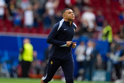 Euro 2024 Kylian Mbappé forfait face aux Pays Bas La FFF communique