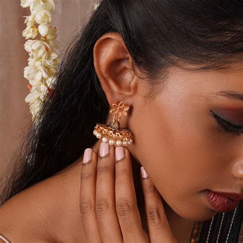 Buy Teejh Arika Nude Pink And Black Gold Enamel Earrings Online