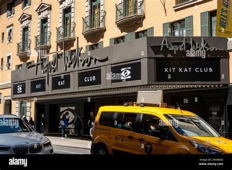 Kit kat club cabaret hi-res stock photography and images - Alamy