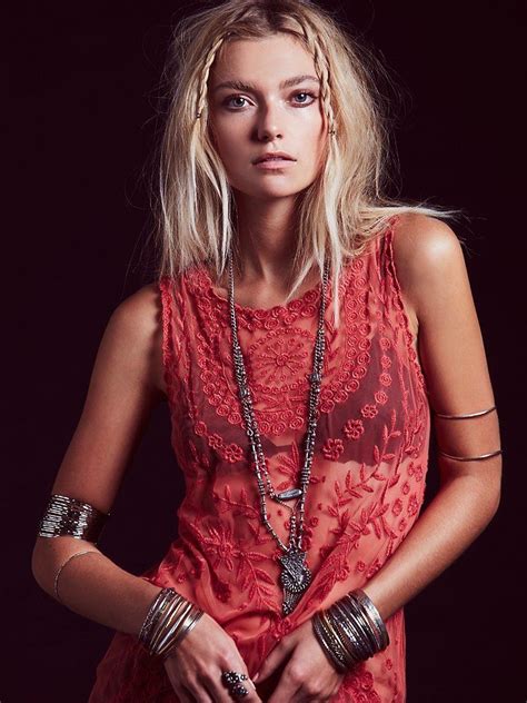 Pin By Angela Benna On Fashion In Lace Free People Clothing