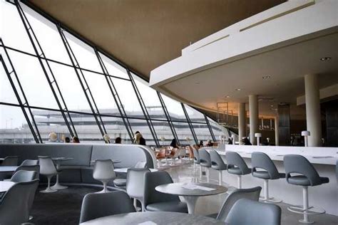 Lounges at Airports - Lounge, Shopping, Duty Free and more..