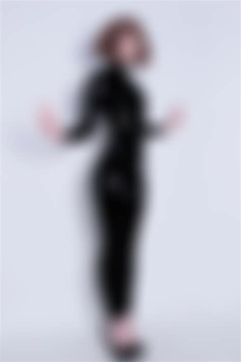 Norafawn. latex catsuit : r/Shinyladies