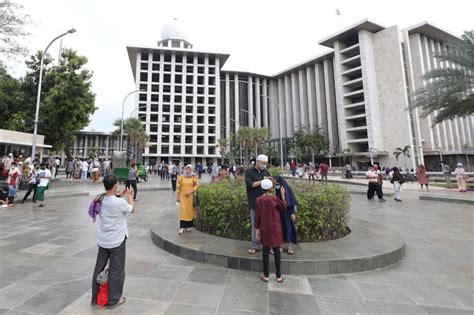 Wisata Di Masjid Istiqlal