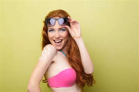 The Laws On Sunbathing Topless Or Naked In Your Garden Somerset Live