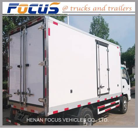 Small Reefer Truck Refrigerated Carrier With Refrigerated Cooling Van