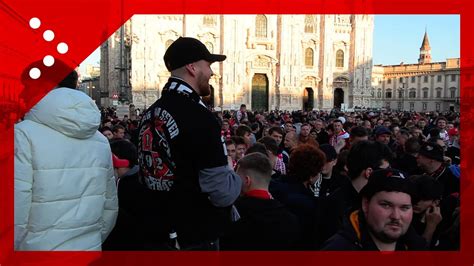 Tifosi Dello Slavia Praga A Milano Cori In Piazza Duomo Prima Della