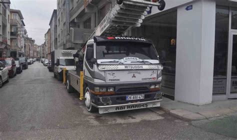 Deprem bölgesinde görev yapan nakliye firmasının müdürü yaşadıklarını