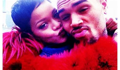 Chris Brown Kissing Rihanna On The Lips