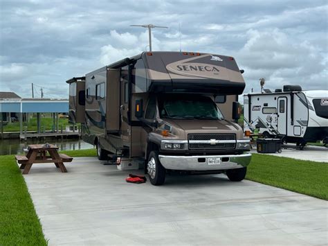 Relaxing Rv Experience In Texas Waterside Rv Resort