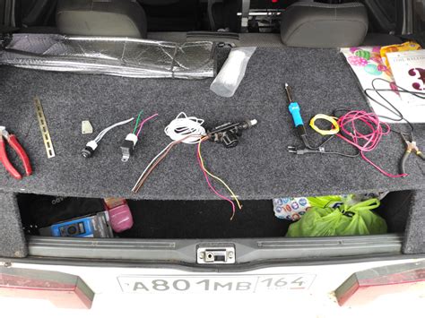 Открытие багажника с кнопки — Lada 2114, 1,6 л, 2013 года | своими ...