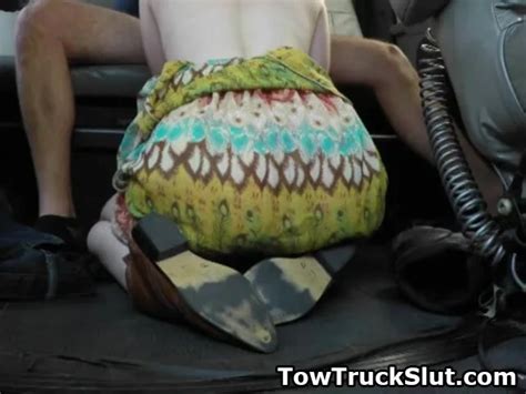 Redheaded Amateur Sucking Off Tow Truck Driver Point Of View Zb Porn