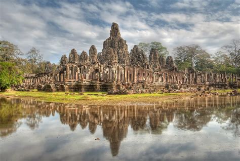 Lugares Turisticos Templo De Bayon Siem Reap Camboya