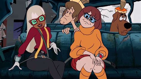 Velma in new 'Scooby Doo' clip confirms LGBTQ+ status the internet ...