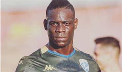 Ricatto Hot A Balotelli Spunta Una Denuncia Per Violenza Sessuale TViWeb