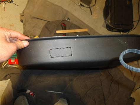 Подсветка задних дверей! — Citroen C4 (1G), 1,6 л, 2011 года | тюнинг ...