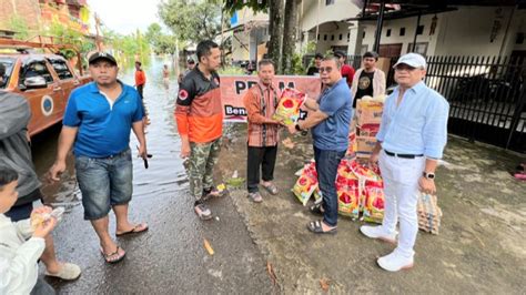 Perumda Air Minum Makassar Salurkan Bantuan Bagi Korban Banjir Di