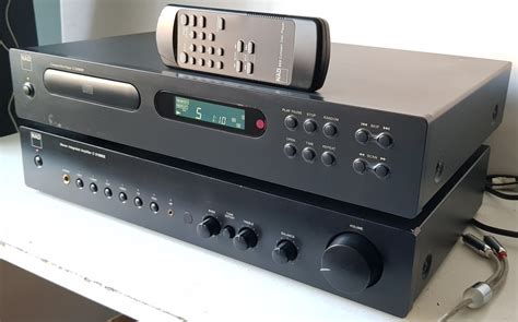 Nad C Bee Cd Player Audiophile Cu Telecomanda Audioweb