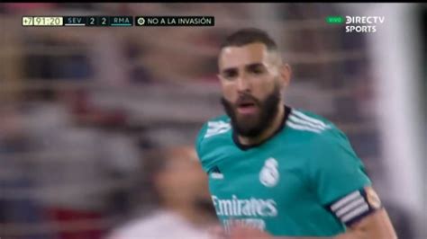 Real Madrid Karim Benzema firmó su récord de goles en Liga y superó a