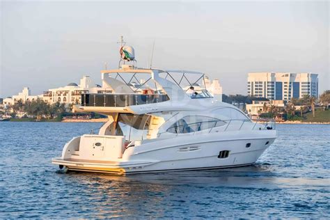 Explorer Goldeon Harmony 60 Yacht: standard yacht rent in Dubai - Gold ...