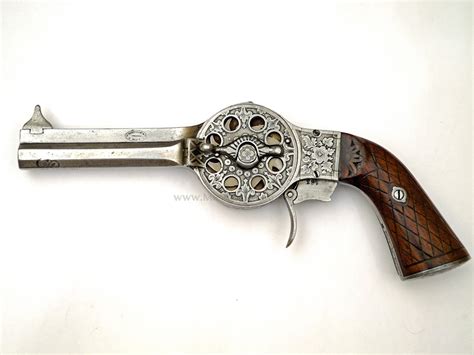 ANTIQUE TURRET PISTOL OF FRENCH MANUFACTURE