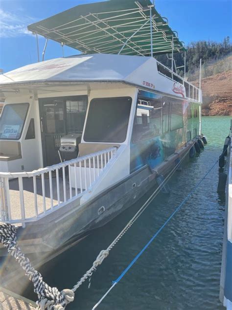 Fun Country Houseboat Shasta Marina At Packers Bay