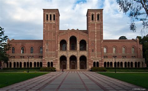 Royce Hall Ucla One Of The Four Original Buildings On The Flickr