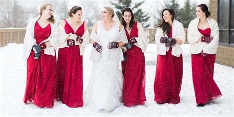 How to Have a Snowy Winter Wedding in Vermont