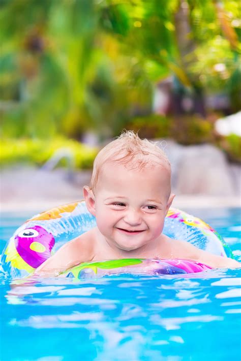 6 Fun Pool Activities for Babies to Keep Them Happy in the Water