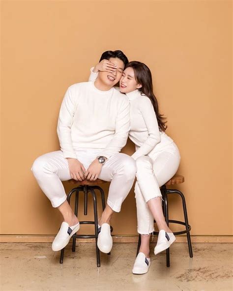 Couple Ulzzang Korean Wedding Couplegoal Couplevideo Couplesgoals