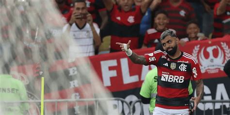 Os Milh Es Que O Flamengo Precisa Pra Renovar Gabigol