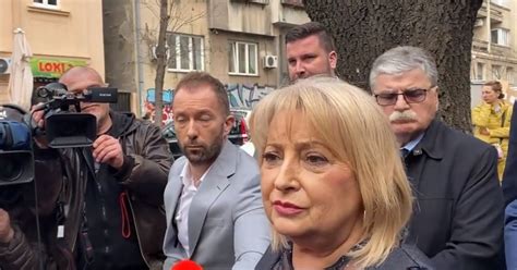 Slavica Đukić Dejanović Ispituje se kako je nož završio u rancu