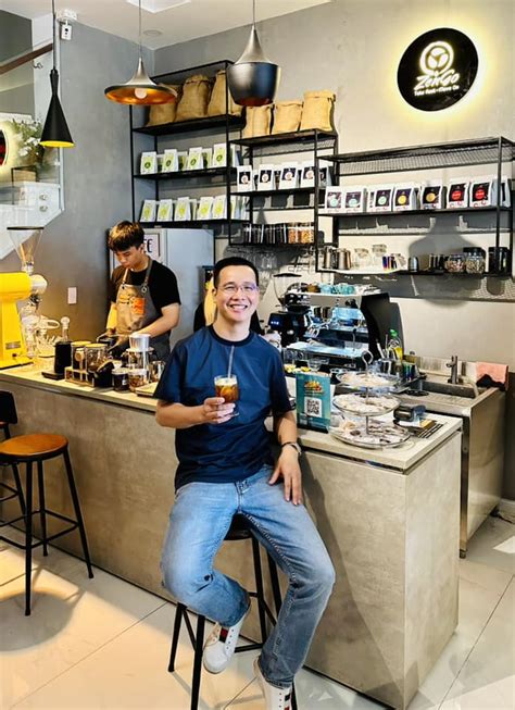 NB Hoàng Nguyên Vũ lên án sự lạnh lùng của ĐH Vinh dẫn đến việc n ữ s inh 2k7 tìm sự ra đi Hot