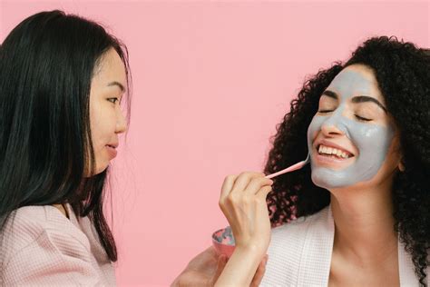 How To Brush Curly Hair Without Losing Curls Gentle Skin Brush