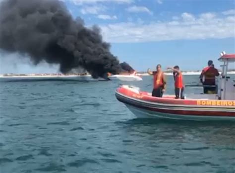 Lancha pega fogo na Praia do Forte em Cabo Frio veja vídeo Rio O